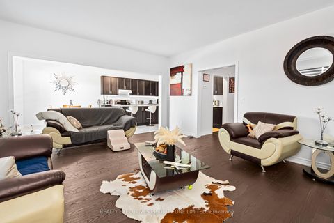 Photo 4 at 30 Sam Battaglia Crescent, Sutton & Jackson's Point, Georgina