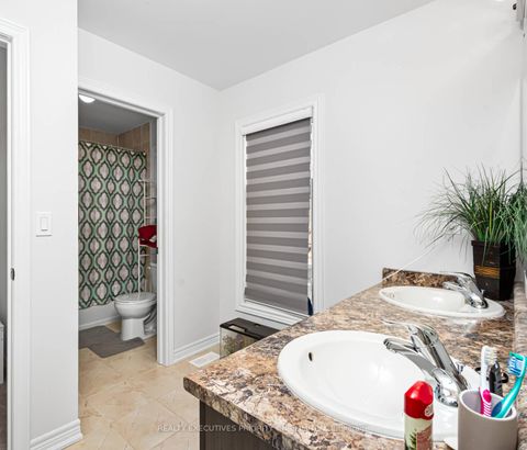 Photo 18 at 30 Sam Battaglia Crescent, Sutton & Jackson's Point, Georgina