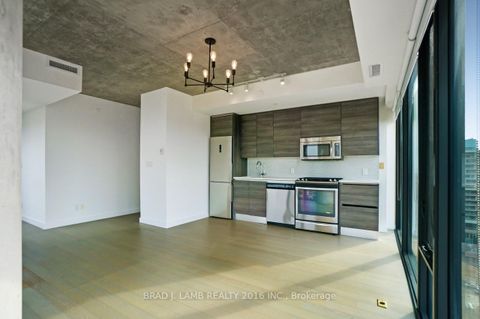 Photo 6 at 1609 - 111 Bathurst Street, Waterfront Communities C1, Toronto