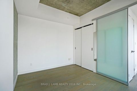 Photo 12 at 1609 - 111 Bathurst Street, Waterfront Communities C1, Toronto