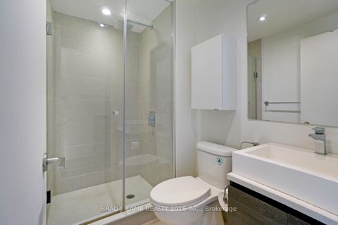 Photo 15 at 1609 - 111 Bathurst Street, Waterfront Communities C1, Toronto