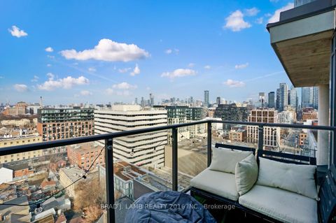 Photo 16 at 1609 - 111 Bathurst Street, Waterfront Communities C1, Toronto