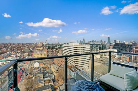 Photo 18 at 1609 - 111 Bathurst Street, Waterfront Communities C1, Toronto