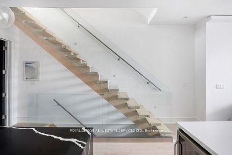 Photo 6 at 121 Markham Street, Bellwoods, Toronto