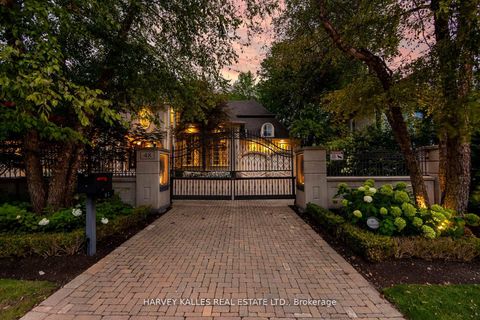 Photo 1 at 48 Wimpole Drive, Windfields, Toronto