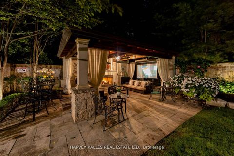 Photo 3 at 48 Wimpole Drive, Windfields, Toronto