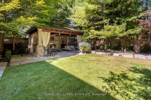 Photo 6 at 48 Wimpole Drive, Windfields, Toronto