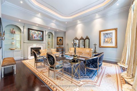 Photo 11 at 48 Wimpole Drive, Windfields, Toronto