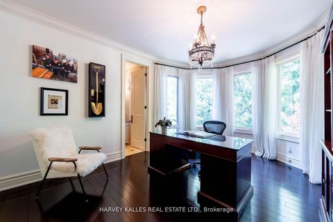 Photo 32 at 48 Wimpole Drive, Windfields, Toronto