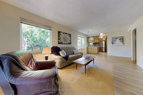 Photo 14 at 27 Hawthorne Lane, Aurora Village, Aurora