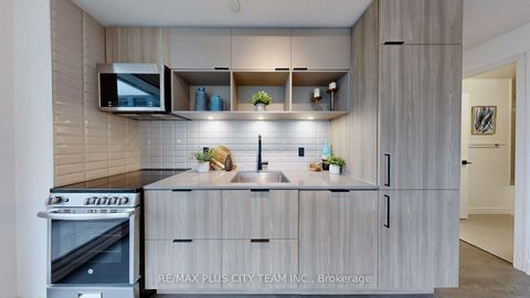 Photo 6 at 613 - 60 Tannery Road, Waterfront Communities C8, Toronto