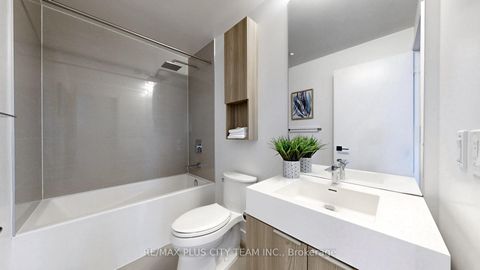 Photo 14 at 613 - 60 Tannery Road, Waterfront Communities C8, Toronto