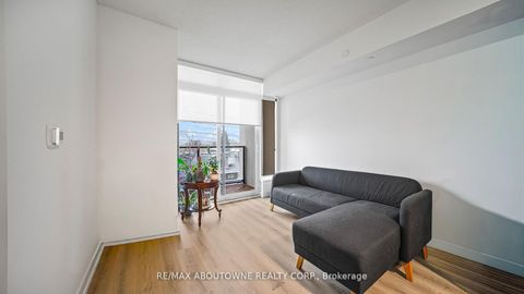 Photo 11 at 412 - 556 Marlee Avenue, Glen Park, Toronto