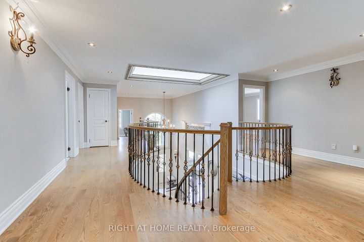 Photo 20 at 185 King High Drive, Beverley Glen, Vaughan