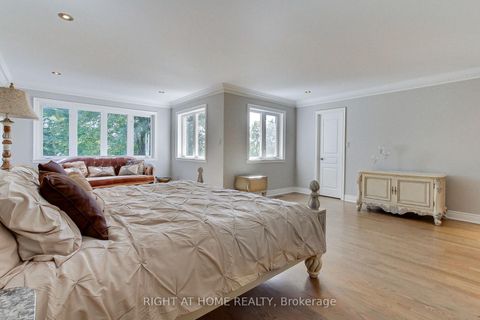 Photo 23 at 185 King High Drive, Beverley Glen, Vaughan