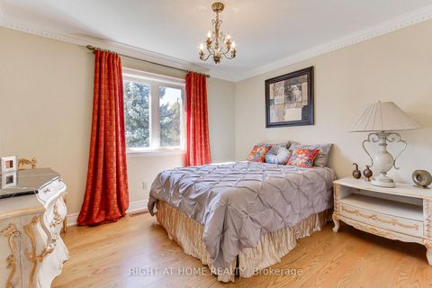 Photo 32 at 185 King High Drive, Beverley Glen, Vaughan