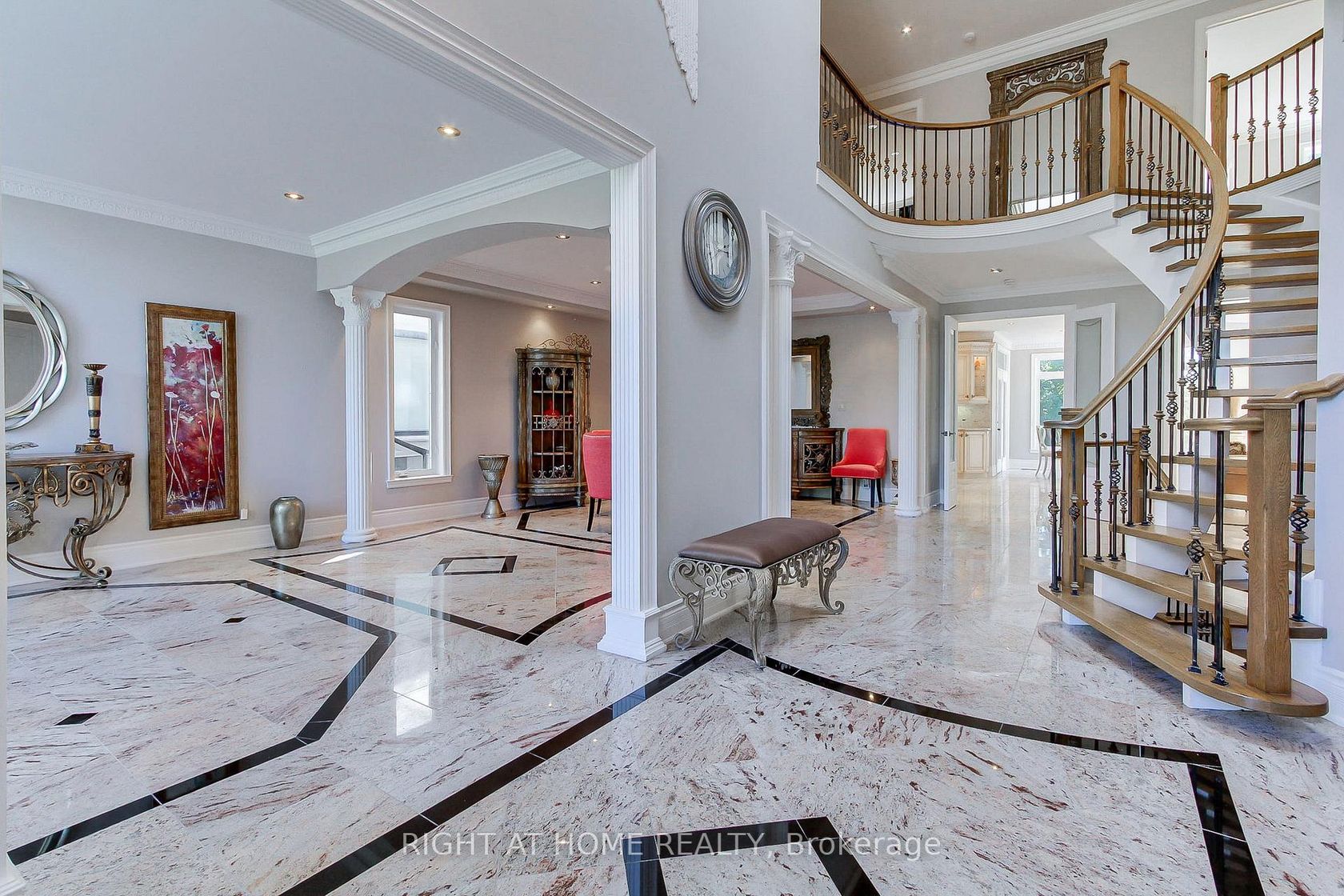 185 King High Drive, Beverley Glen, Vaughan by Loree Meneguzzi Real Estate 185 King High Drive, Beverley Glen, Vaughan