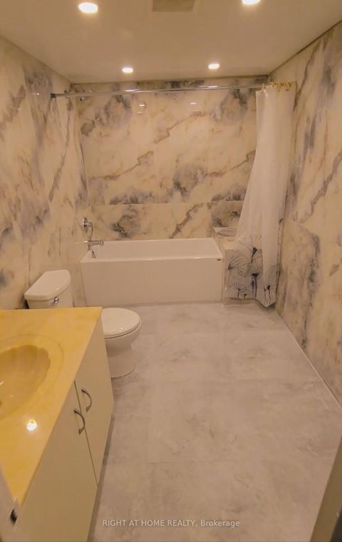 Photo 15 at 607 - 45 Carlton Street, Yonge Corridor, Toronto