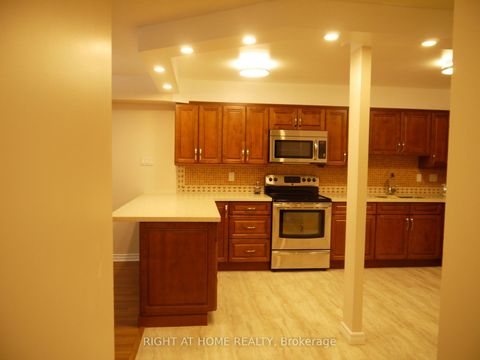 Photo 20 at 607 - 45 Carlton Street, Yonge Corridor, Toronto