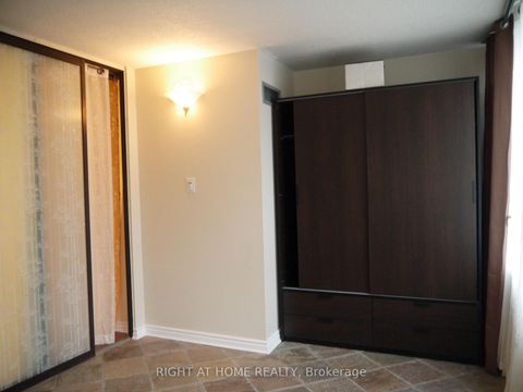 Photo 23 at 607 - 45 Carlton Street, Yonge Corridor, Toronto