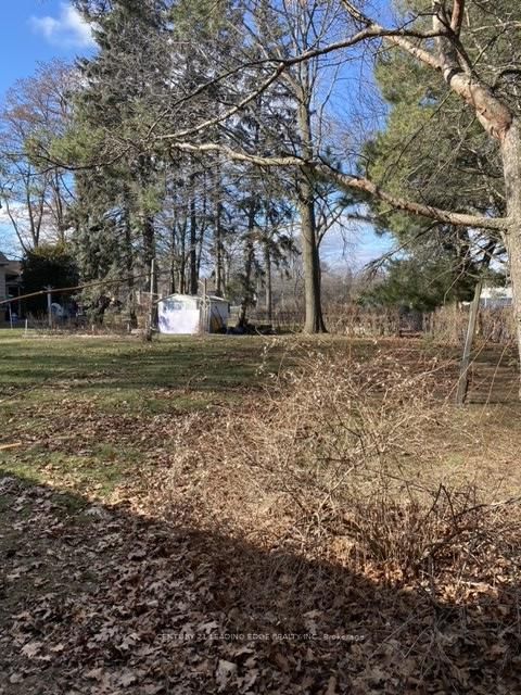 Photo 5 at 21 Faircroft Boulevard, Cliffcrest, Toronto