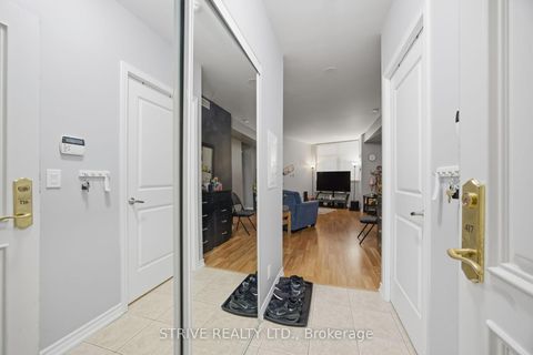 Photo 12 at 417 - 9225 Jane Street, Maple, Vaughan