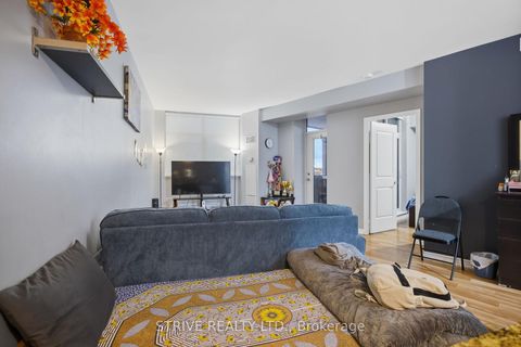 Photo 20 at 417 - 9225 Jane Street, Maple, Vaughan