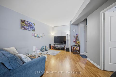 Photo 21 at 417 - 9225 Jane Street, Maple, Vaughan