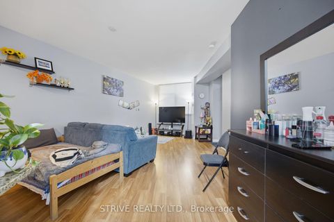 Photo 28 at 417 - 9225 Jane Street, Maple, Vaughan