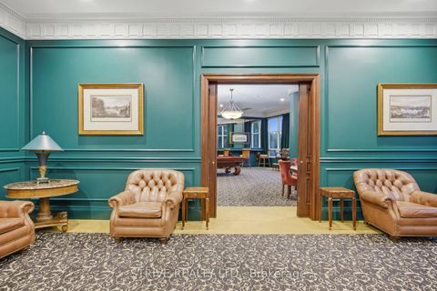 Photo 42 at 417 - 9225 Jane Street, Maple, Vaughan