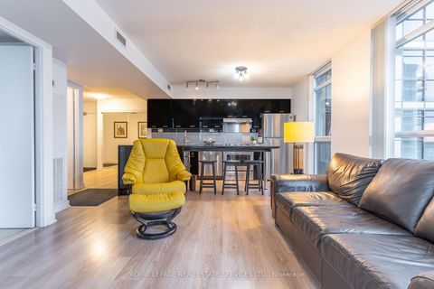 Photo 8 at 717 - 19 Singer Court, Bayview Village, Toronto