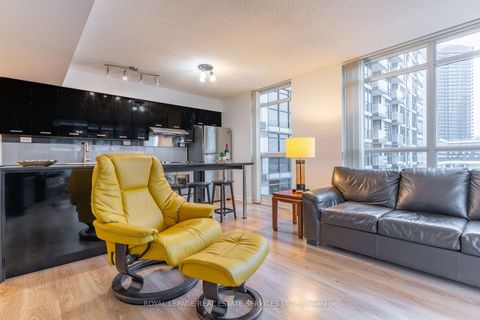 Photo 9 at 717 - 19 Singer Court, Bayview Village, Toronto