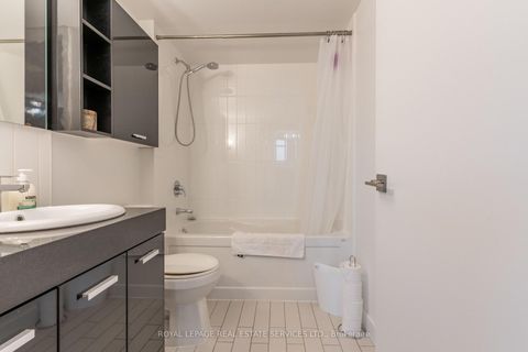 Photo 23 at 717 - 19 Singer Court, Bayview Village, Toronto