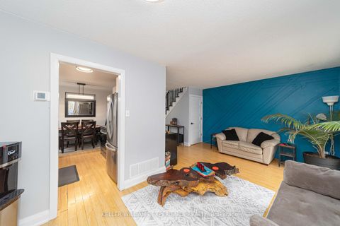 Photo 4 at 46 Hadden Crescent, Cundles East, Barrie