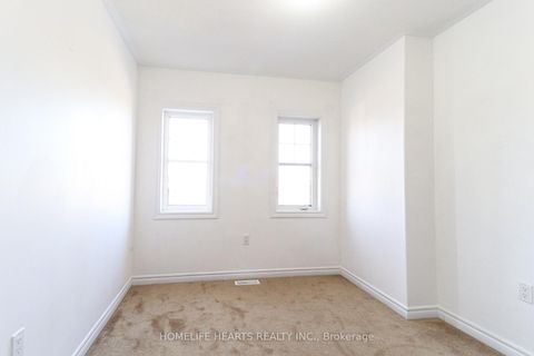 Photo 10 at 67 Wyndham Circle, Sutton & Jackson's Point, Georgina