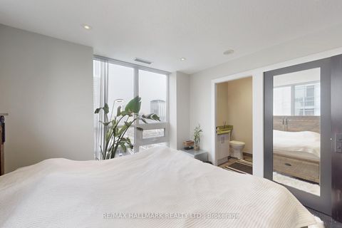 Photo 21 at 1002 - 3 Michael Power Place, City Centre West, Toronto