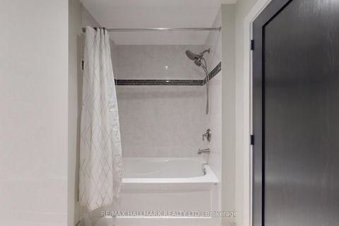 Photo 28 at 1002 - 3 Michael Power Place, City Centre West, Toronto