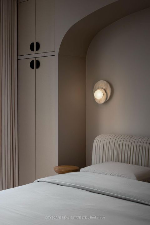 Photo 17 at 3609 - 180 University Avenue, University, Toronto