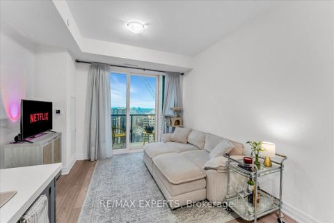 Photo 12 at 1702 - 30 Elm Drive W, City Centre, Mississauga