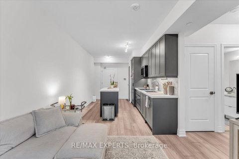 Photo 14 at 1702 - 30 Elm Drive W, City Centre, Mississauga