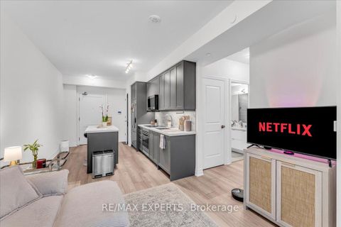 Photo 15 at 1702 - 30 Elm Drive W, City Centre, Mississauga