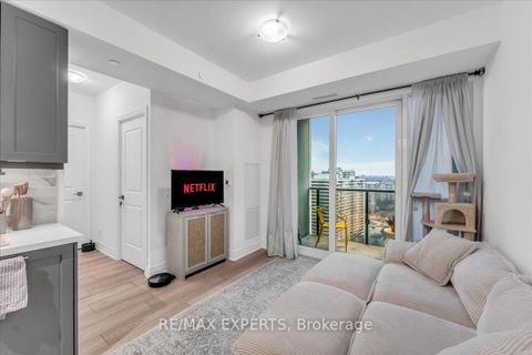 Photo 16 at 1702 - 30 Elm Drive W, City Centre, Mississauga