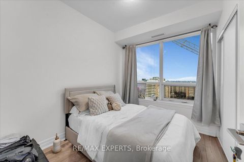 Photo 25 at 1702 - 30 Elm Drive W, City Centre, Mississauga