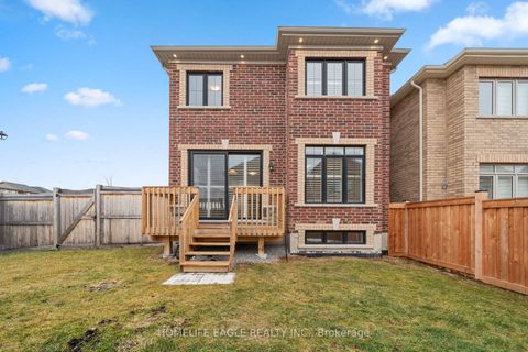 Photo 23 at 20 Viola Street, Sharon, East Gwillimbury