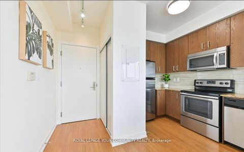 Photo 6 at 710 - 5101 Dundas Street W, City Centre West, Toronto