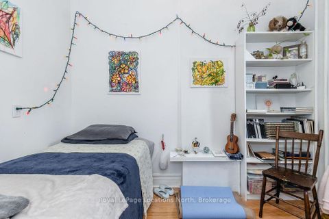 Photo 9 at 3 Peel Street, Wellington, Barrie