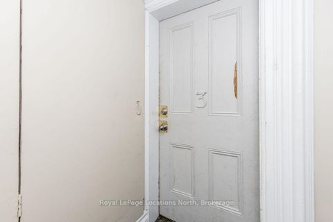 Photo 11 at 3 Peel Street, Wellington, Barrie