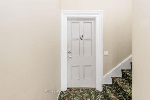 Photo 18 at 3 Peel Street, Wellington, Barrie