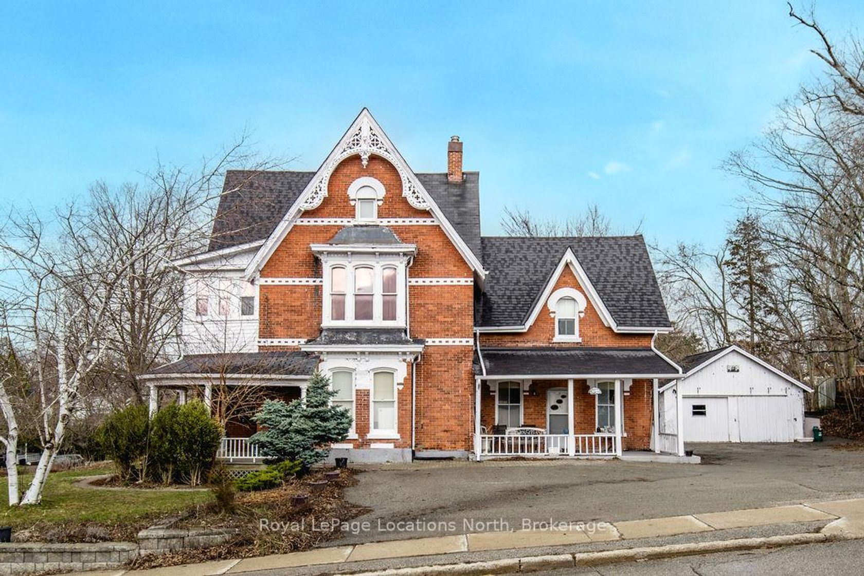 3 Peel Street, Wellington, Barrie photo number 2