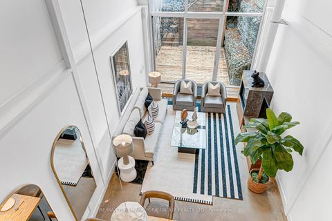 Photo 7 at 840 Richmond Street W, Bellwoods, Toronto